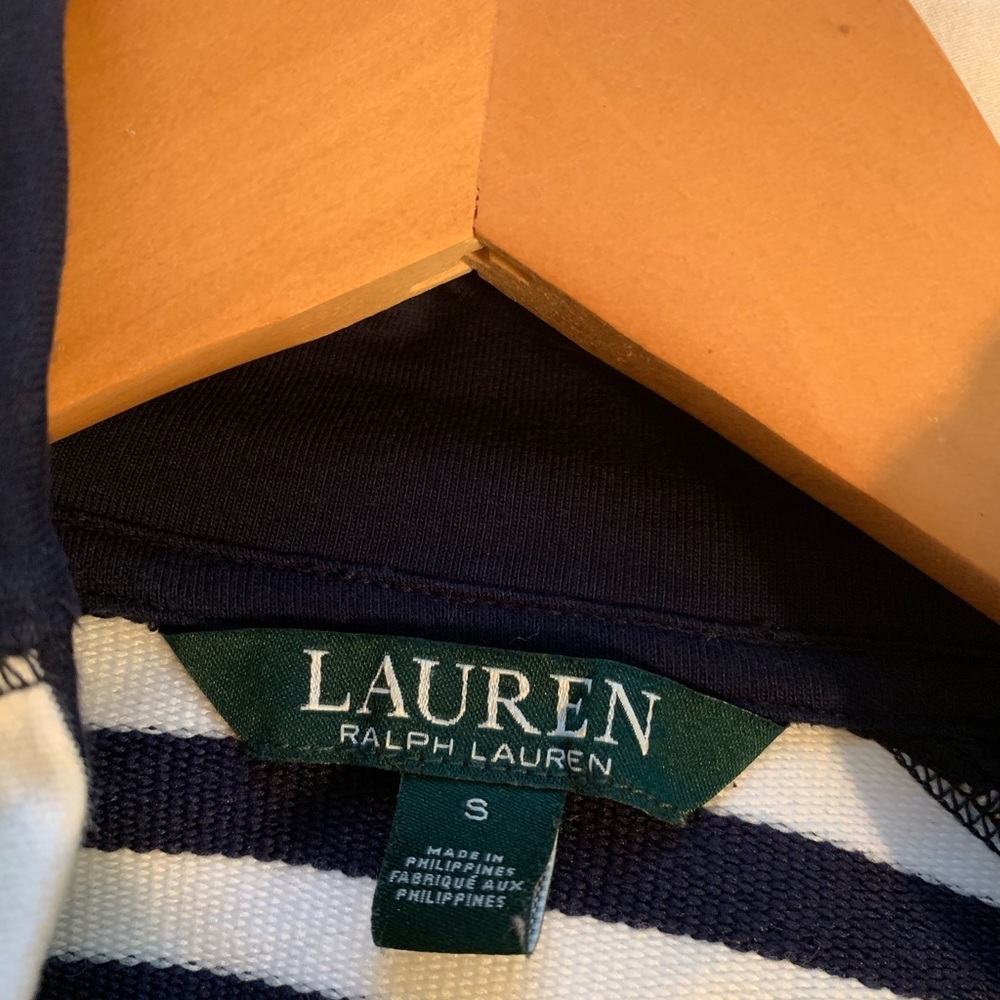 Athletic jacket - Picture 3 of 3